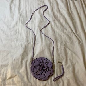 Cute purple flower bag! Fits phone